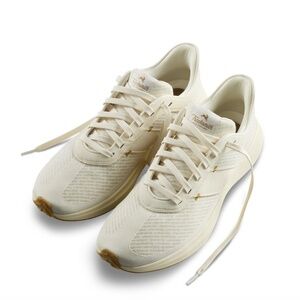 Tracksmith Eliot Runner